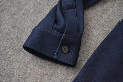 Review Americana Puño camisero de López Aragón.