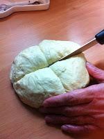 Pizza Con Queso De Cabra, Rúcola y Serrano