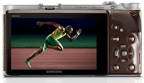 Usain Bolt es el Nuevo Rostro de la Samsung NX300