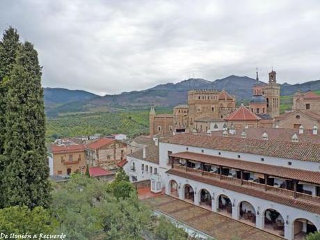 Monasterio de Guadalupe desde el Parador