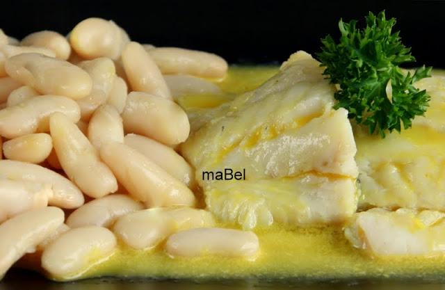 Faba de Lourenza con bacalao y aioli de azafran