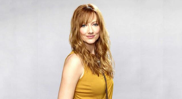 Caesar ya tiene novia simia