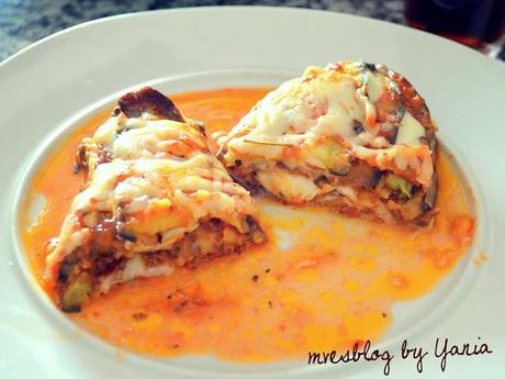 Berenjenas gratinadas con mozzarella