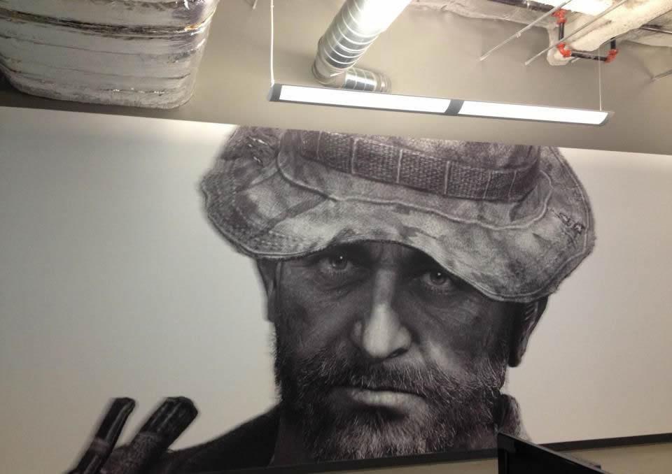 Capitán Jonathan Price