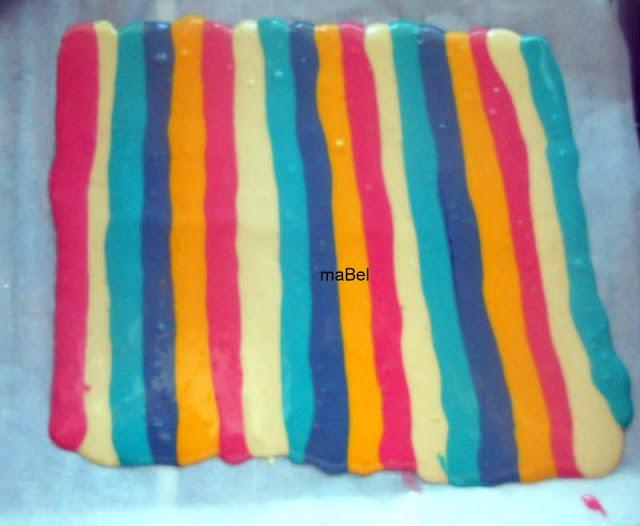 Arrollado de colores - pionono rayado - brazo gitano colorido