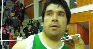 BASQUETBOLISTA NATALINO GONZALO VELÁSQUEZ SE FUE DE DEPORTES CASTRO