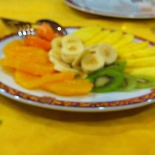 NEW INSTAGRAM: @throughmycloset