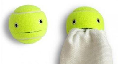 Pelota de tenis con vida propia