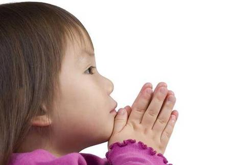 Dios es bilingüe -castellano y chino- en el barrio de Usera