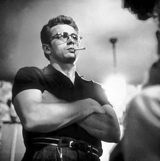 15 frases de James Dean y 15 fotos geniales