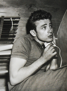 15 frases de James Dean y 15 fotos geniales