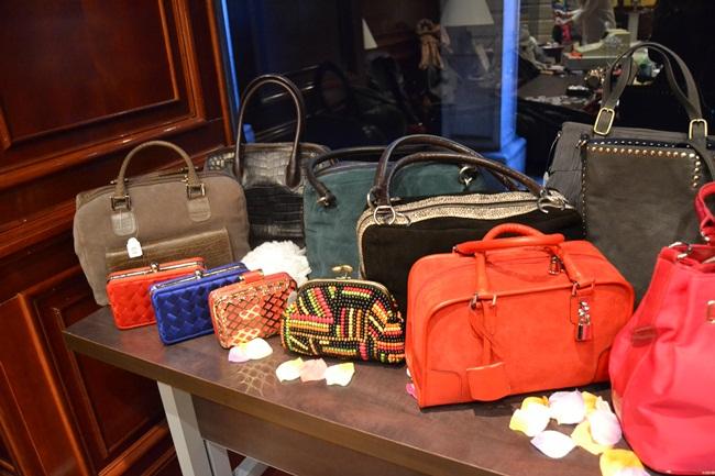 SHOWROOM PRIMAVERAL MINE BAG'S