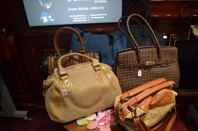 SHOWROOM PRIMAVERAL MINE BAG'S