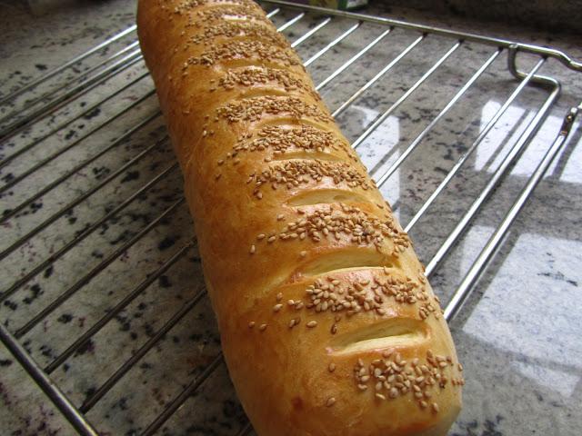 Pan relleno de ibéricos