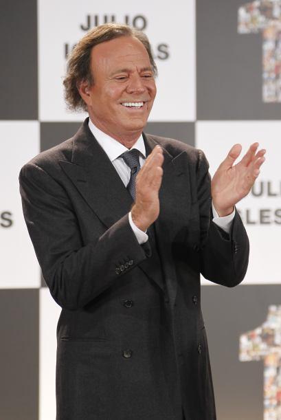 Otorgarán Guiness a Julio Iglesias por millones de discos vendidos en China