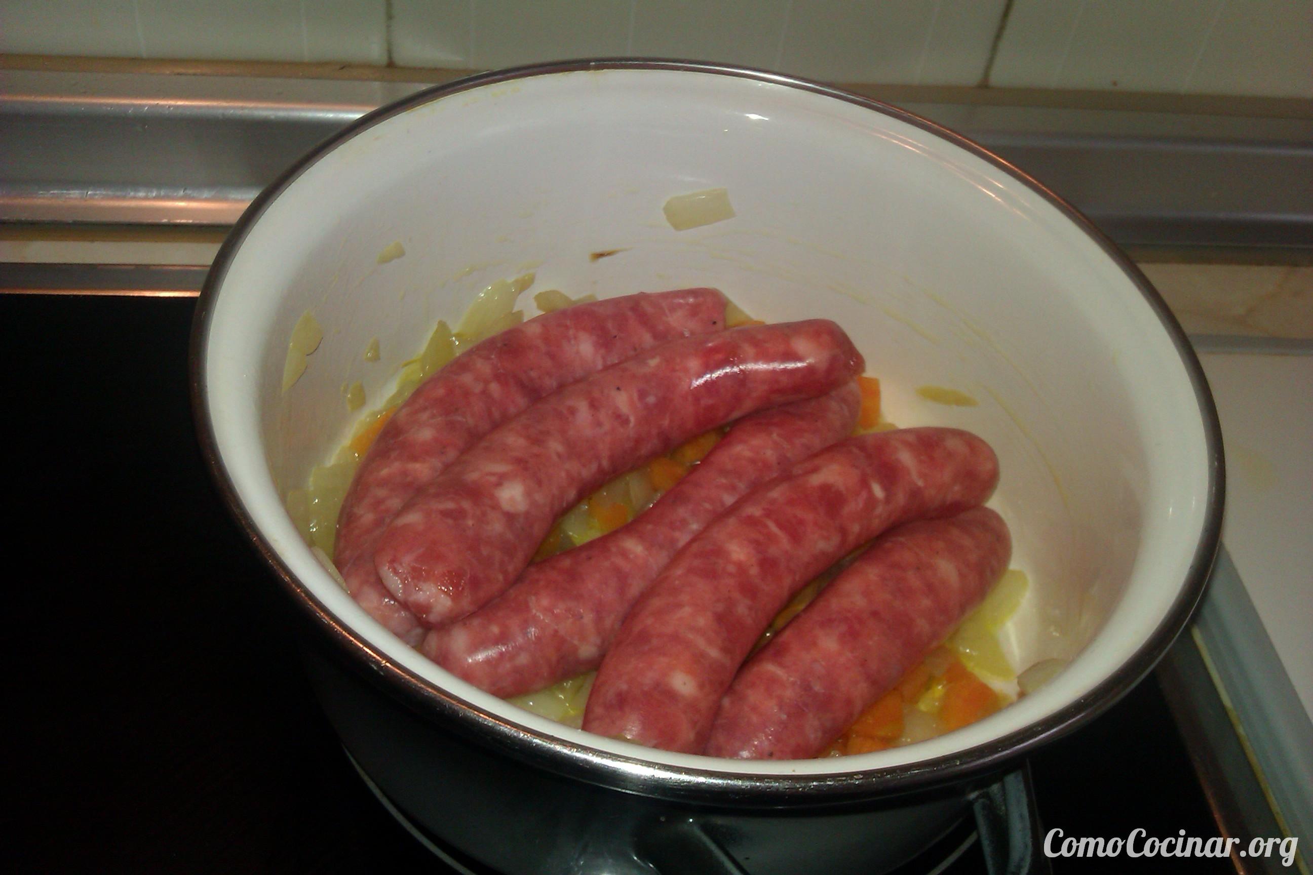 ¿Cómo cocinar salchichas frescas al vino? - Paperblog