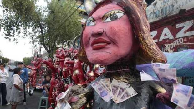 Figuras de Elba Esther Gordillo, los Judas más solicitados esta Semana Santa