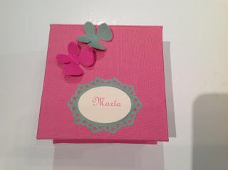 Gonzalo de 12 años me pide una cajita para su novia..