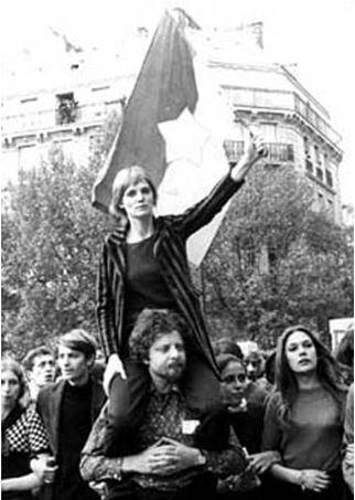 Francia, mayo del 68; España, abril del 2.013.