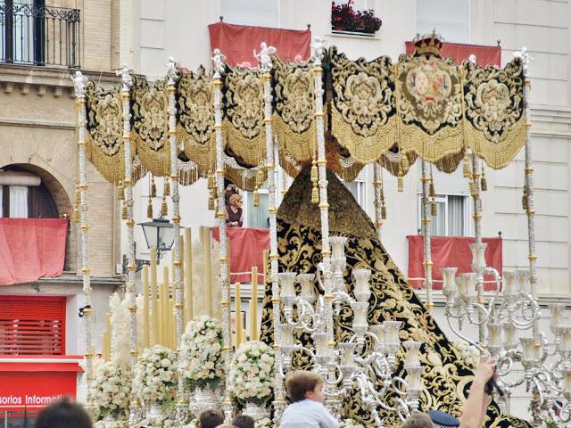 La Virgen de la Esperanza de la Trinidad.