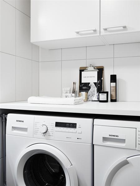 silla trip trap niños Puro minimalismo nórdico muebles de diseño estilo nórdico distribución diáfana decoración minimalista decoración blanco negro gris cocina moderna cocina blanca blog decoración nórdica 