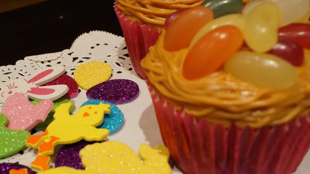 Cupcakes para tres  (de pera y Dulce de Leche)