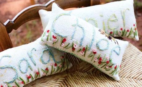 cojines para fiesta de primavera
