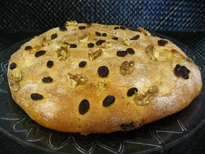 TORTA DE NUECES Y PASAS