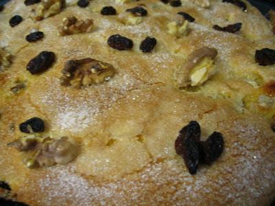 TORTA DE NUECES Y PASAS