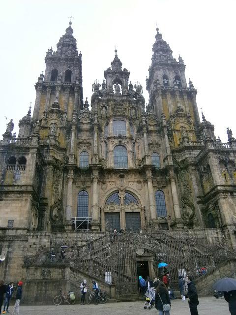 Monstruo en Compostela