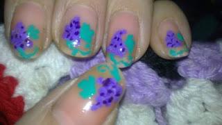 Manicura, uvas.