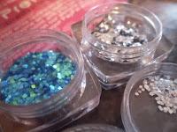 Manicura, luces en la noche