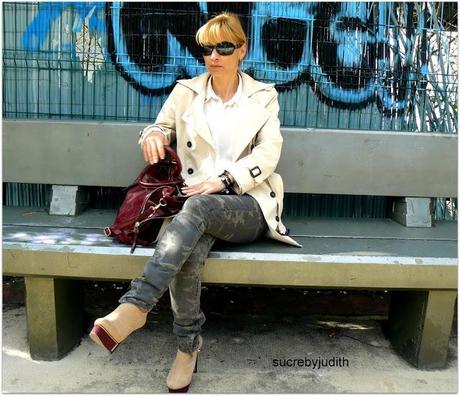 CAMOUFLAGE CAMOUFLAGE