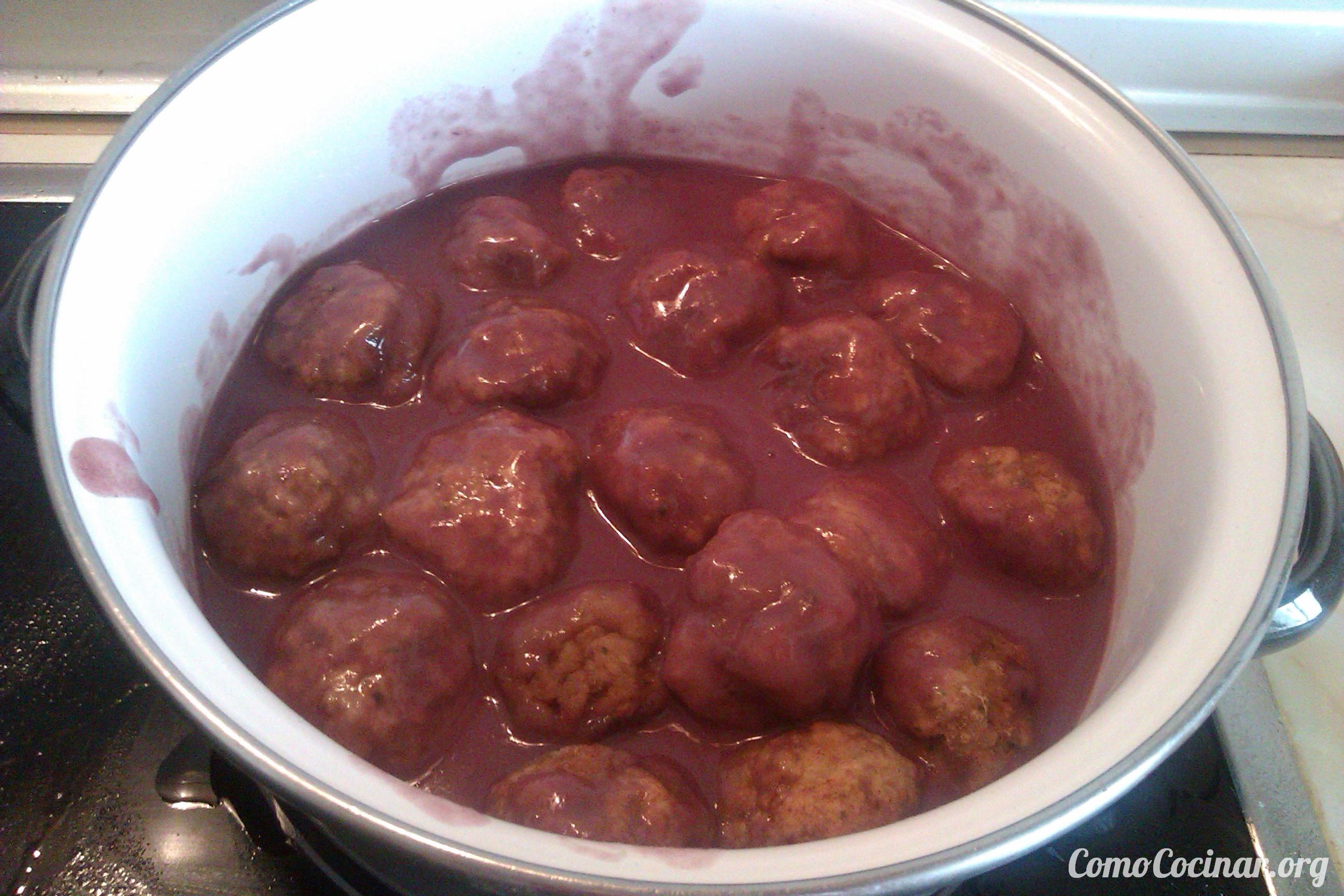 paso a paso Albóndigas en salsa de vino tinto