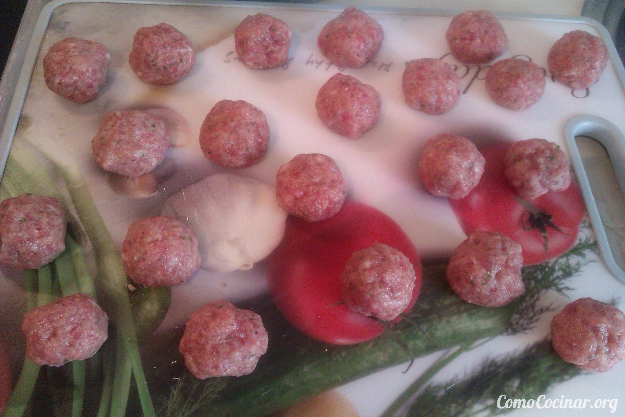 paso a paso Albóndigas en salsa de vino tinto