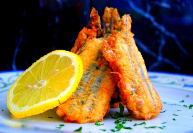 Anchoas Rebozadas Rellenas de Pimientos