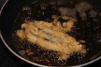 Anchoas Rebozadas Rellenas de Pimientos