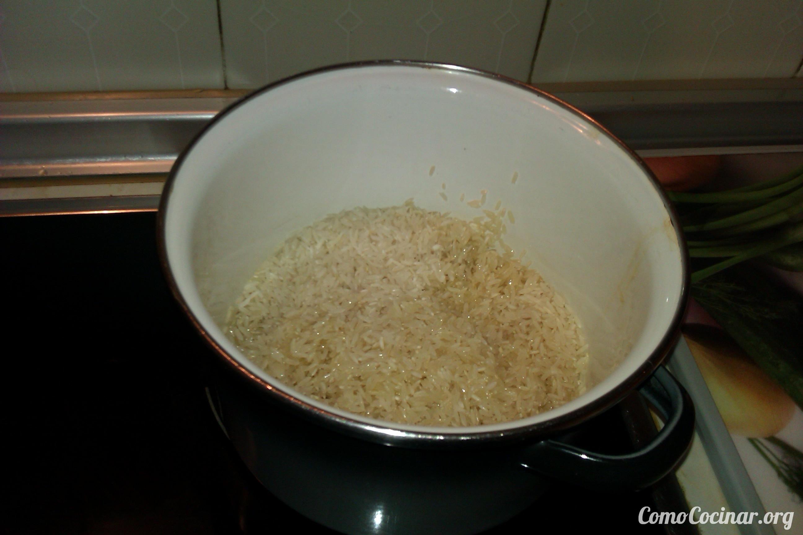 paso a paso arroz 3 delicias con curry