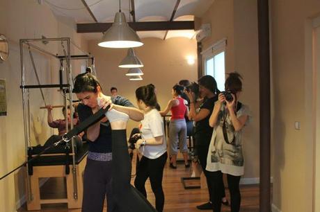 CONOCIENDO EL AUTÉNTICO MÉTODO PILATES CONOCIENDO EL AUTÉNTICO MÉTODO PILATES