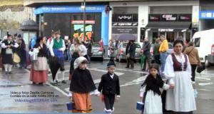 Desfile Carrozas Comida en la calle Aviles 2013, Video y fotos