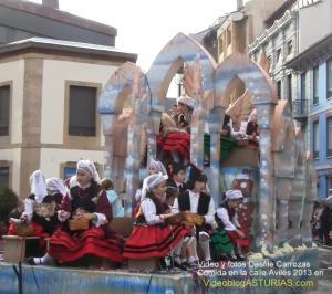 Desfile Carrozas Comida en la calle Aviles 2013, Video y fotos