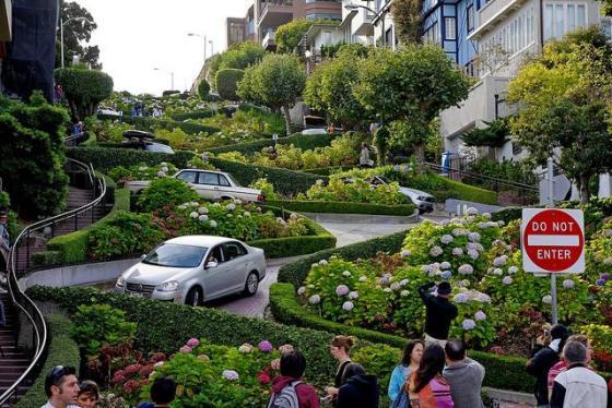 lombard_streetSAN FRANCISCO
