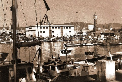 BARCELONA...ANTIGUA Y MODERNA...3-04-2013...