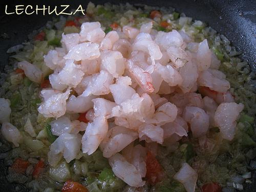 PACCHERI DI NAPOLI CON ATUN Y GAMBAS (11)