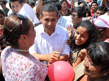 LEY DE SERVICIO MILITAR BRINDARA MAS OPORTUNIDADES... Asi lo Asegura Ollanta Humala