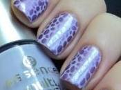 Dale toque diferente uñas