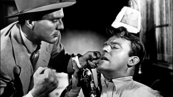 Charles McGraw y Dennis O'Keefe en T-Men (1947)