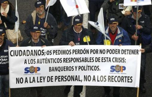 Alzaos, alzaos una y otra vez, hasta que los corderos se conviertan en leones