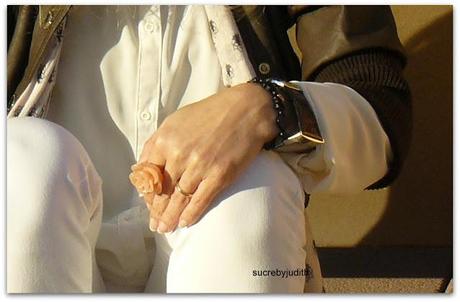 NEW LOOK WITH THE SAME BAG NEW LOOK WITH THE SAME BAG