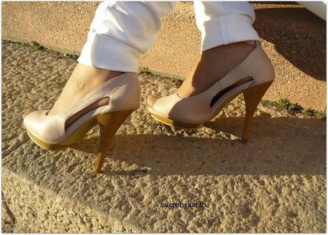 NEW LOOK WITH THE SAME BAG NEW LOOK WITH THE SAME BAG